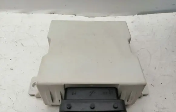 Toyota Avensis T250 Window wiper relay 8594005020 150696