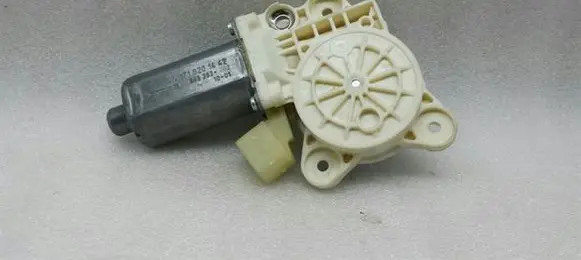 Mercedes-Benz CL C216 Front door window regulator motor 23887