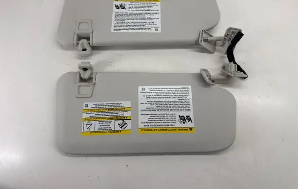 Ford Bronco Sun visor M1PBS04101 M1PBS04100
