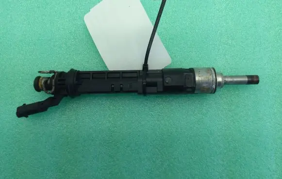 Nissan Qashqai Fuel injector A2820701000 166001525R