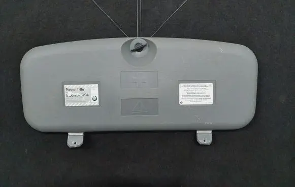BMW 7 E65 E66 Tool box 71116752543