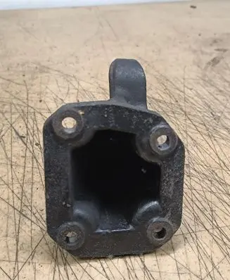 BMW X5 E53 Engine mounting bracket 676166402 6761664 5169