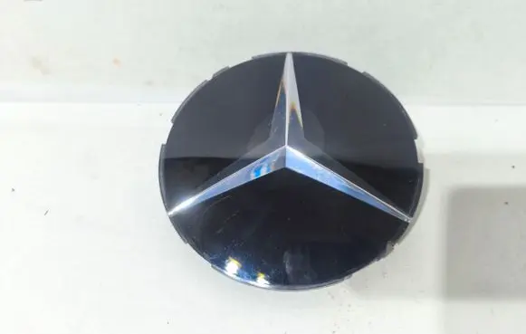 Mercedes-Benz V Class W447 Manufacturer badge logo/emblem A1648880411