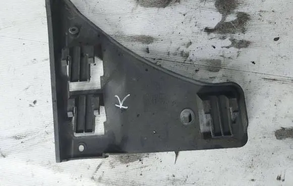 Volkswagen Sharan Front bumper mounting bracket 7M3807183A 4M2117E775B