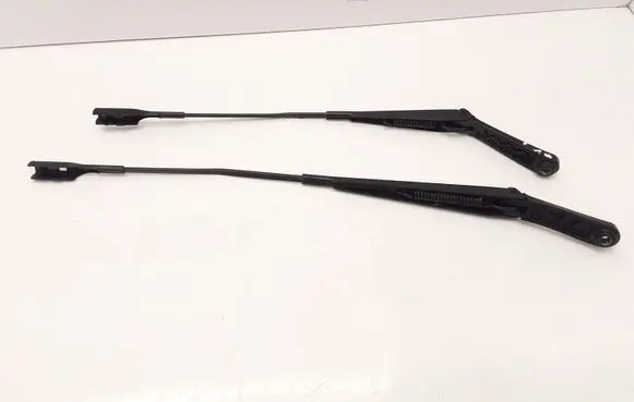 Audi Q3 8U Front wiper blade arm 8U1955407 8U1955408