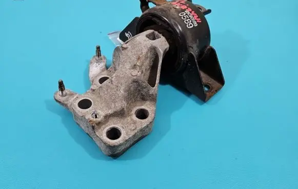 Opel Mokka Engine mounting bracket 95090589 IMPRK1373597