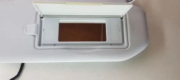 Peugeot 508 Sun visor