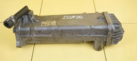 Volvo XC60 EGR valve cooler 31272702 D5244T14