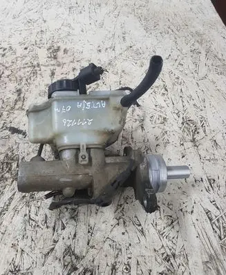 Seat Altea XL Master brake cylinder 0204Y24052