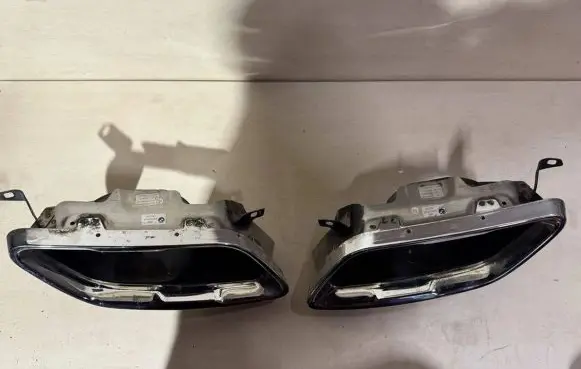 BMW 8 G15 Muffler ending 8075253 9075253