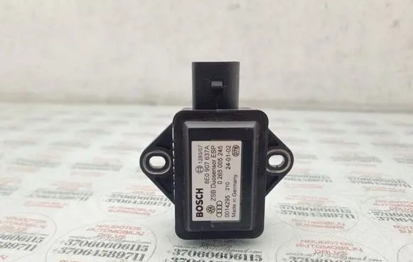Volkswagen PASSAT B5.5 ESP acceleration yaw rate sensor 8E0907637A