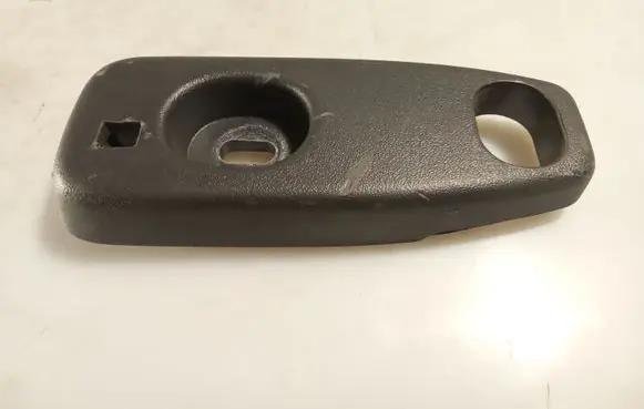Renault Trafic III (X82) Front door handle cover 908A13590R