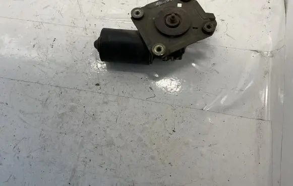 Nissan Terrano Wiper motor