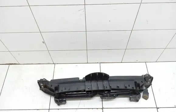 Toyota Yaris Top upper radiator support slam panel 5261752020