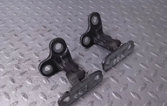 Front door hinge set