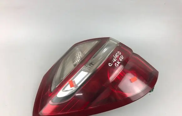 Subaru Legacy Rear/tail lights 22020952 220-20952