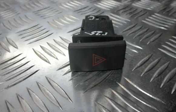 Toyota Avensis T250 Hazard light switch