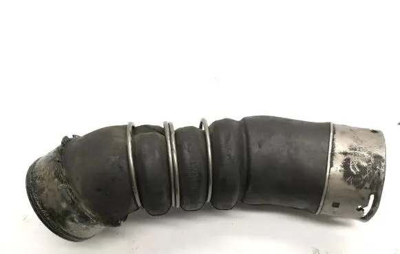 BMW 5 E60 E61 Intercooler hose/pipe 7802752