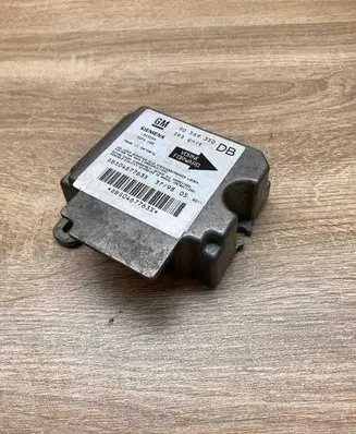 Opel Vectra B Airbag control unit/module 90569350