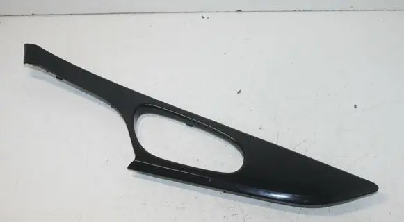 Nissan Qashqai Front door trim (molding) 80682 4EA1AX