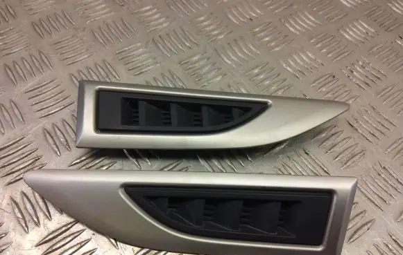 Chevrolet Captiva Fender grill 95027407