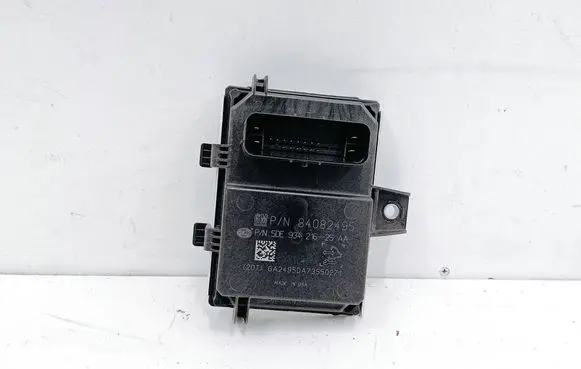 Buick Encore I Fuel injection pump control unit/module 84082495