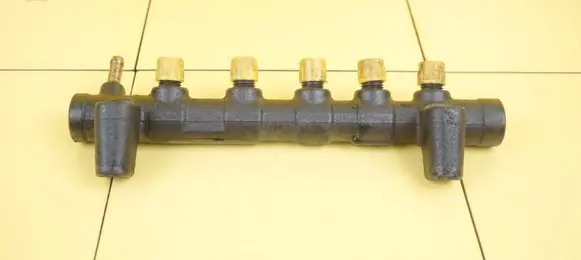 Opel Zafira C Fuel line pipe 55578285 B20DTH