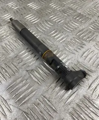 SsangYong Rexton Fuel injector 28579431