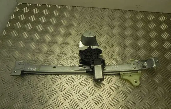 Renault Zoe Front door window regulator with motor 807211245R T7048