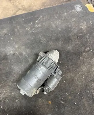 BMW 4 F32 F33 Starter motor 0001218017