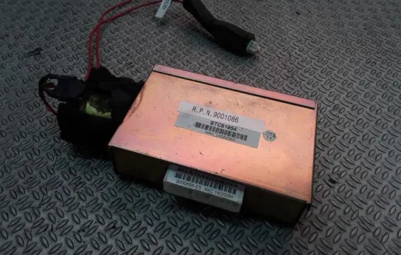 Land Rover Discovery Other control units/modules STC61954
