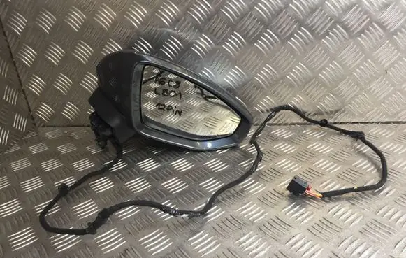 Audi A6 S6 C7 4G Front door electric wing mirror 