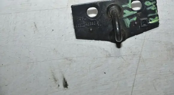 Peugeot 2008 I Trunk lock loop 