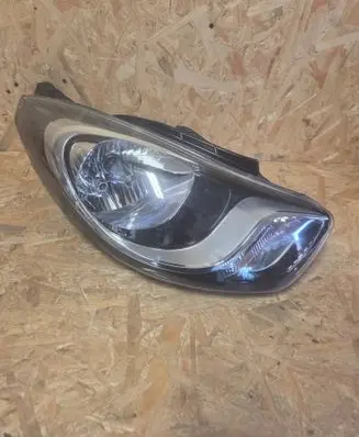 Hyundai i10 Headlight/headlamp 