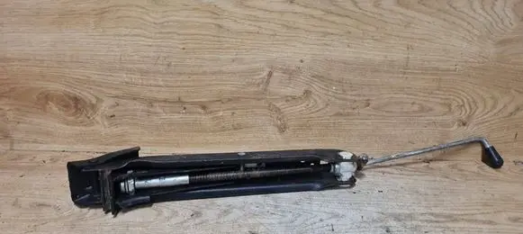 Volkswagen Multivan T4 Lift Jack 7HO011031D