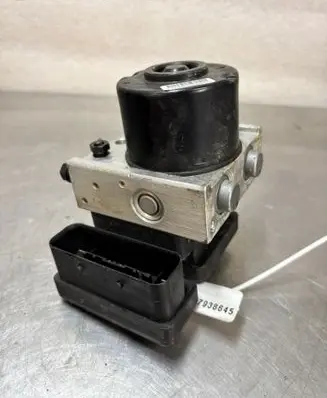 Mini One - Cooper R50 - 53 Master brake cylinder 67653236765325