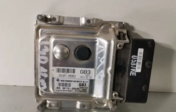 Hyundai i30 Engine control unit/module 391102BGB3