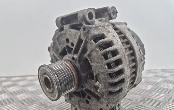 Mercedes-Benz ML W164 Generator/alternator A0141541302