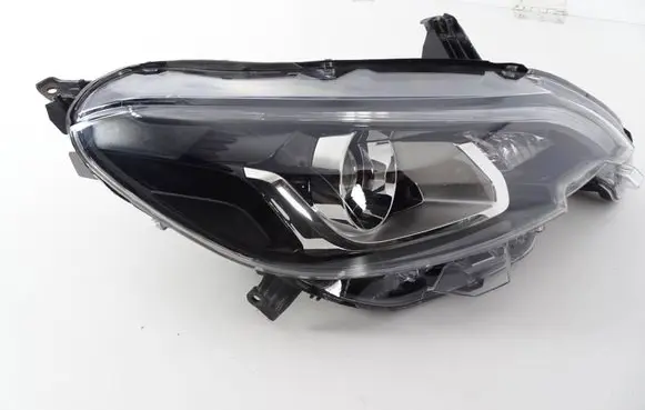 Peugeot 108 Headlight/headlamp 90026267 811100H150