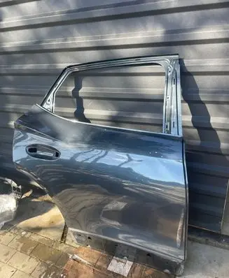 Cupra Formentor Rear door