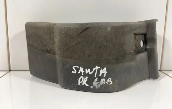 Hyundai Santa Fe Side skirt front trim 877202B010