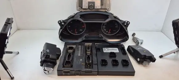 Audi A4 S4 B8 8K Engine ECU kit and lock set 03L906022C
