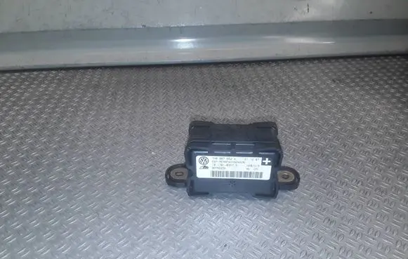 Volkswagen Transporter - Caravelle T5 ESP acceleration yaw rate sensor 7H0907652A 10170103673