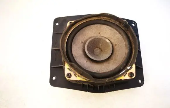 Mitsubishi Space Star Front door speaker mr285934