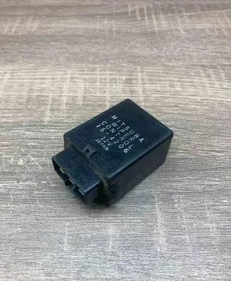 Mazda 929 V gen HD Window wiper relay JS4206 4703