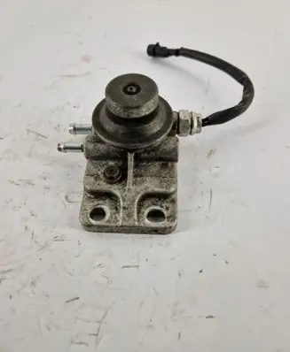 KIA Sorento Fuel filter housing