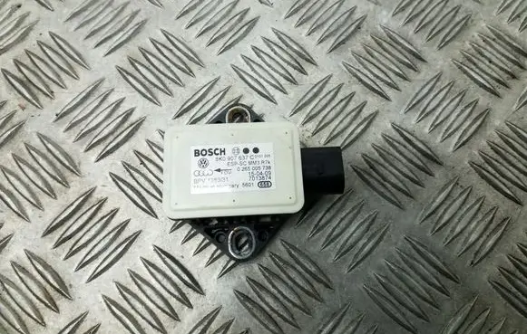 Audi A4 S4 B8 8K ESP acceleration yaw rate sensor 8K0907637C
