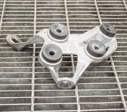 Mercedes-Benz C W205 ABS pump bracket AC46000 GD01774