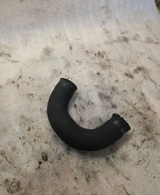 Mitsubishi Pajero Intercooler hose/pipe