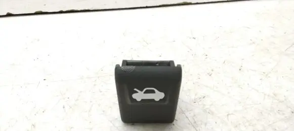 KIA Sportage Engine bonnet (hood) release handle 8118134000